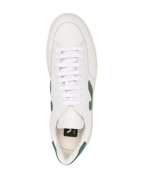 VEJA V-12 LEATHER